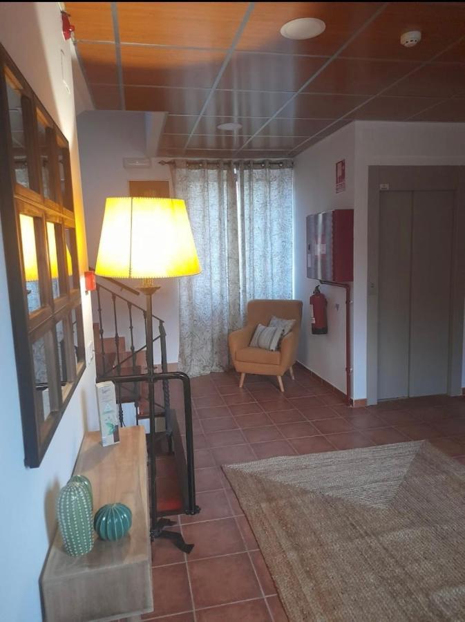 Hostal Villa El Colmenar Mombeltrán Esterno foto