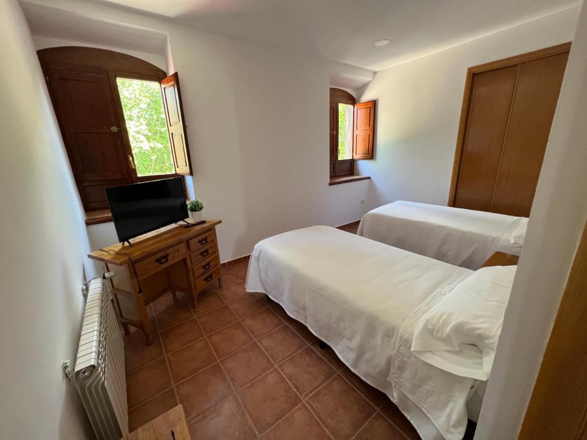 Hostal Villa El Colmenar Mombeltrán Esterno foto